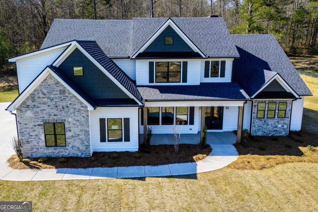 113 Red Oak Lane, Carrollton, GA 30116