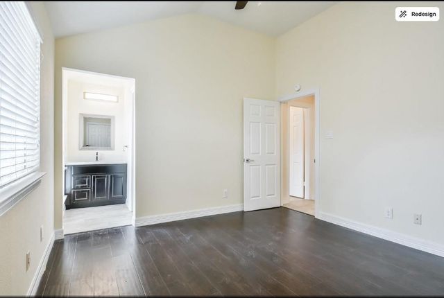 6325 Southwood Court N, Houston, TX 77035