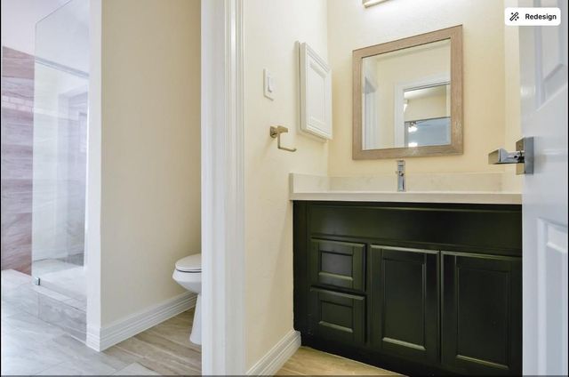 6325 Southwood Court N, Houston, TX 77035