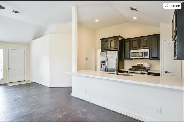 6325 Southwood Court N, Houston, TX 77035