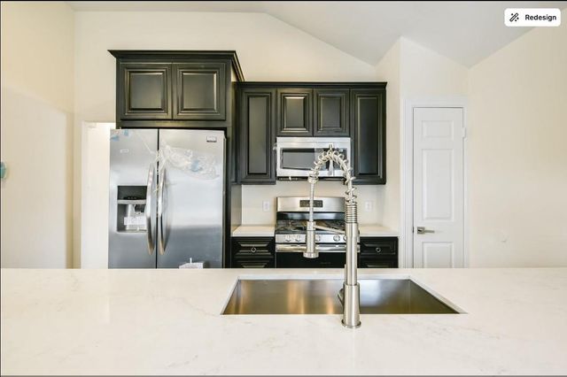 6325 Southwood Court N, Houston, TX 77035