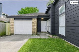 6325 Southwood Court N, Houston, TX 77035