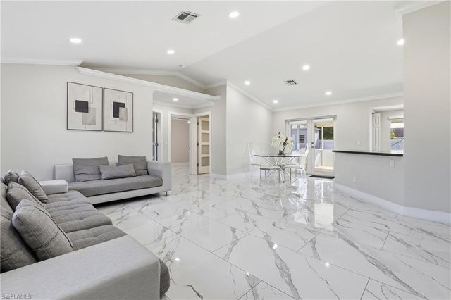 5312 17th AVE SW, Naples, FL 34116