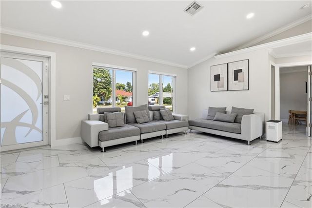 5312 17th AVE SW, Naples, FL 34116