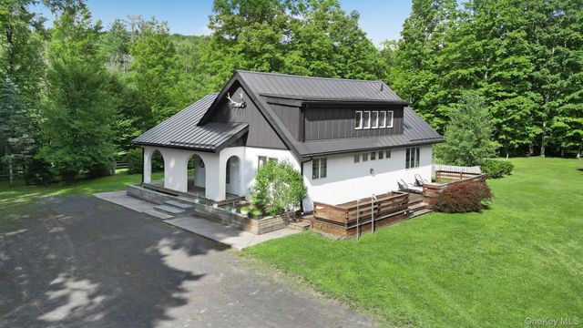 118 Bennett Road, Napanoch, NY 12458
