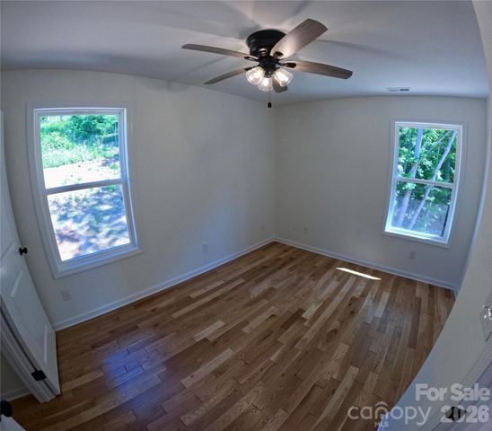 32 Star Drive, Marion, NC 28752