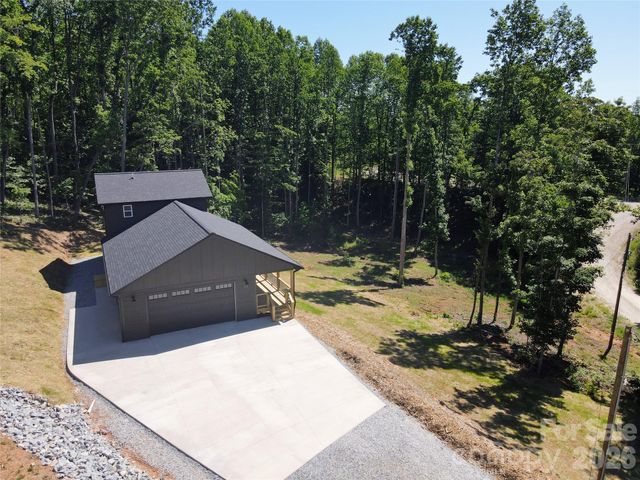 32 Star Drive, Marion, NC 28752