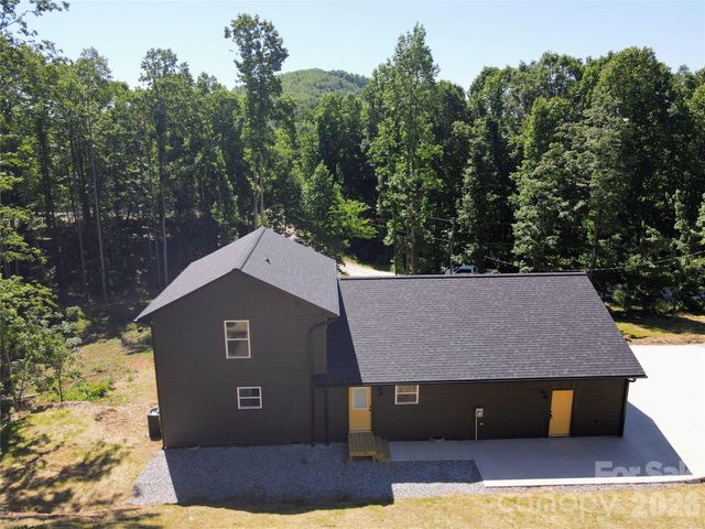 32 Star Drive, Marion, NC 28752