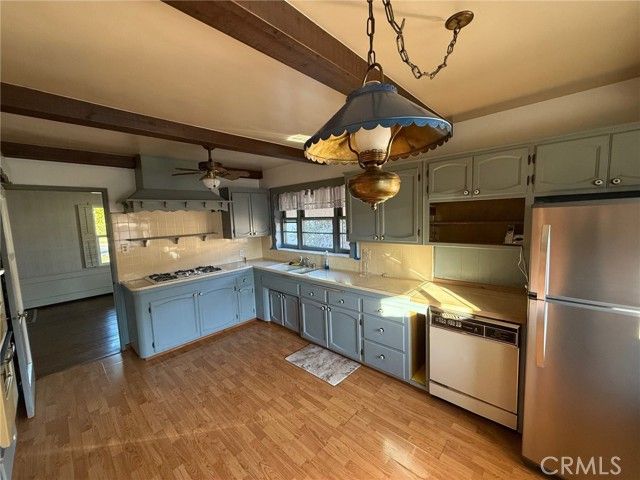 8258 Doris, San Gabriel, CA 91775