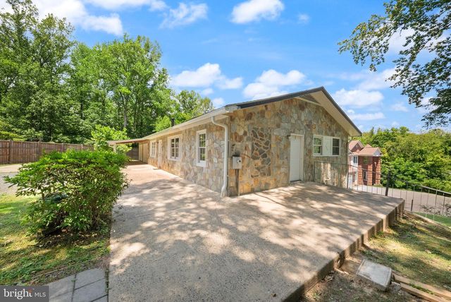 23 WALKER WAY, Stafford, VA 22554