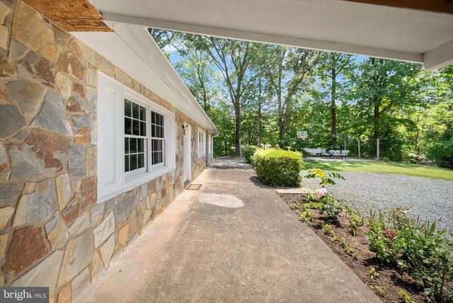 23 WALKER WAY, Stafford, VA 22554