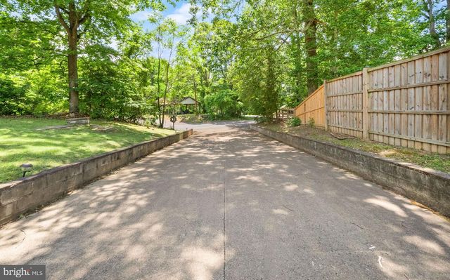 23 WALKER WAY, Stafford, VA 22554