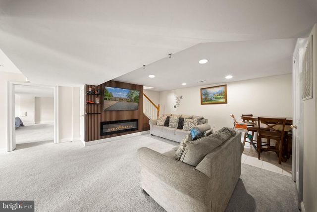 23 WALKER WAY, Stafford, VA 22554