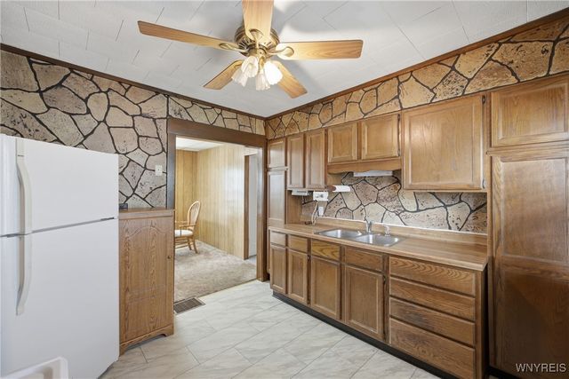 234 Parkwood Avenue, Tonawanda, NY 14217