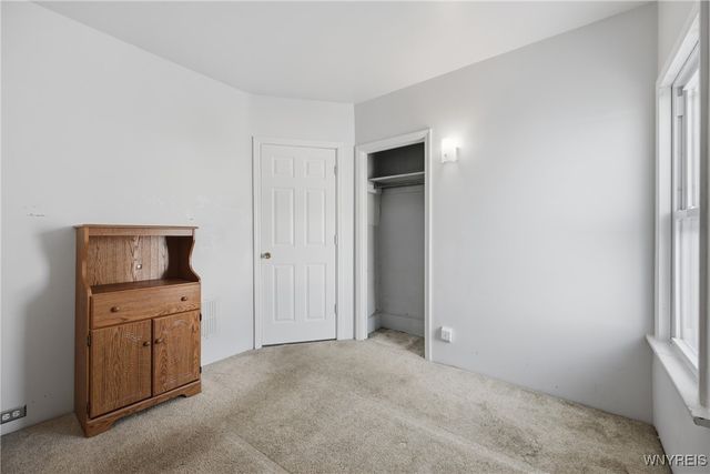 234 Parkwood Avenue, Tonawanda, NY 14217