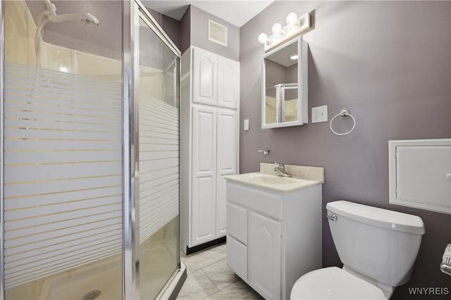 234 Parkwood Avenue, Tonawanda, NY 14217