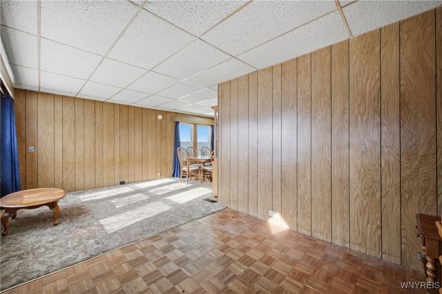 234 Parkwood Avenue, Tonawanda, NY 14217