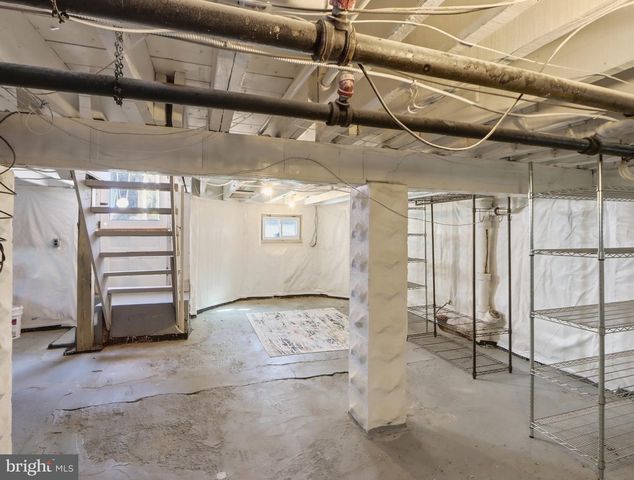 4613 LINDEN AVE, Halethorpe, MD 21227