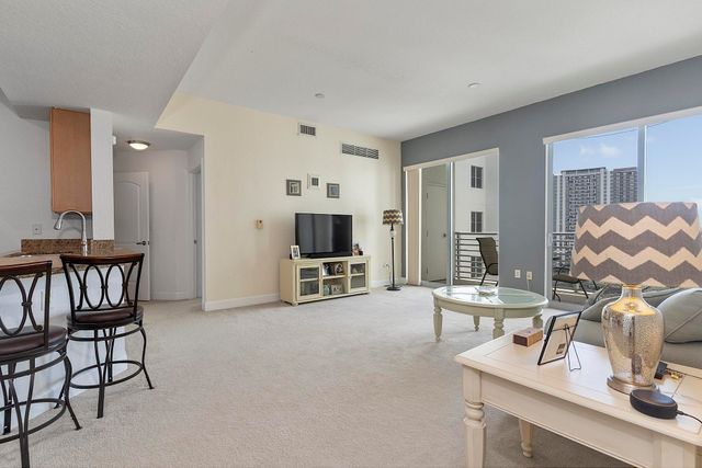 1830 Radius Drive 1219, Hollywood, FL 33020