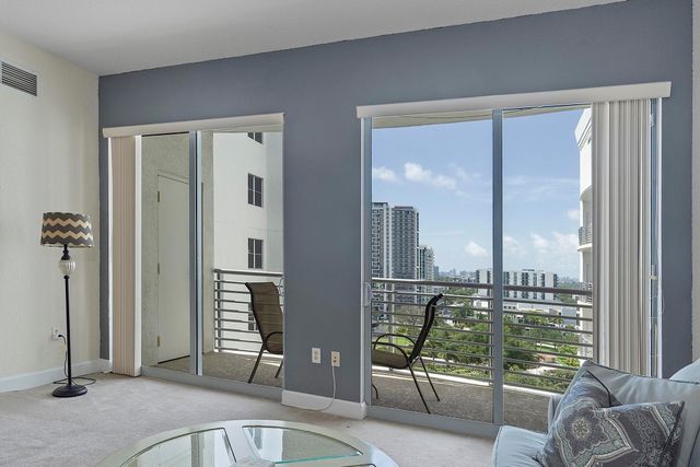 1830 Radius Drive 1219, Hollywood, FL 33020