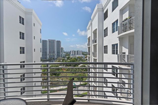 1830 Radius Drive 1219, Hollywood, FL 33020