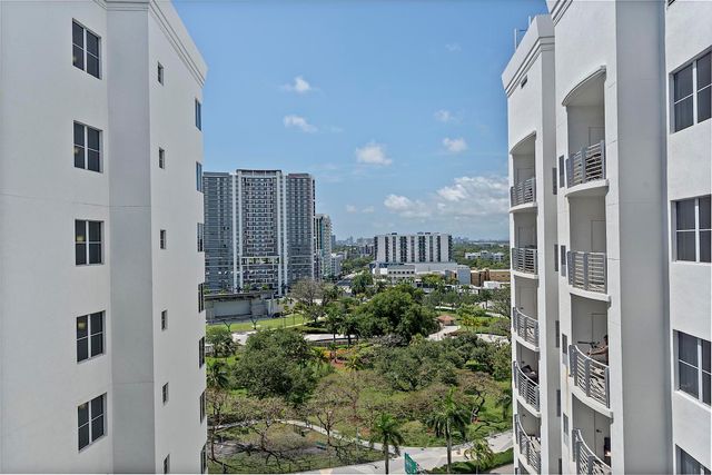 1830 Radius Drive 1219, Hollywood, FL 33020