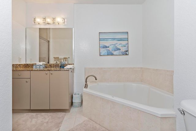 1830 Radius Drive 1219, Hollywood, FL 33020