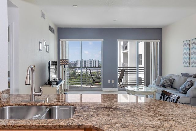 1830 Radius Drive 1219, Hollywood, FL 33020