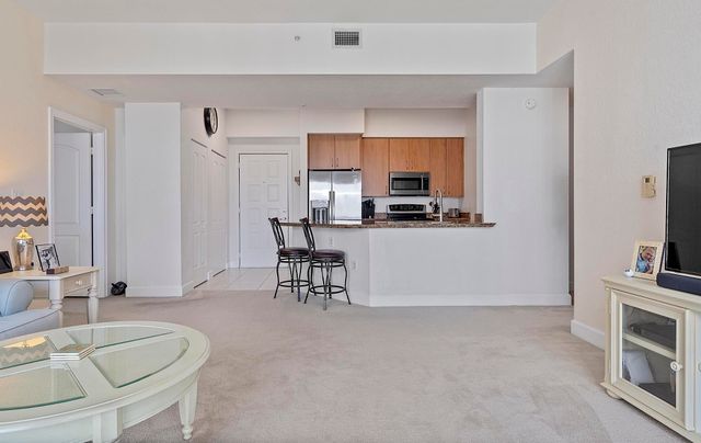 1830 Radius Drive 1219, Hollywood, FL 33020