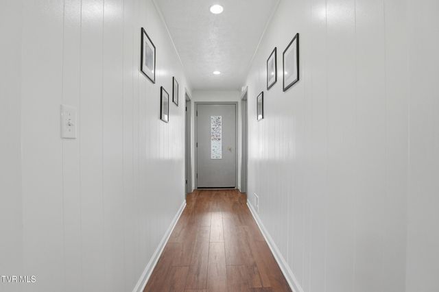 1290 South Shady Street, Mountain City, TN 37683