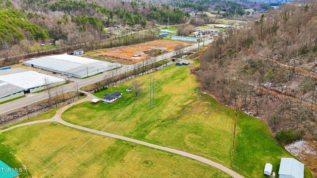 1290 South Shady Street, Mountain City, TN 37683