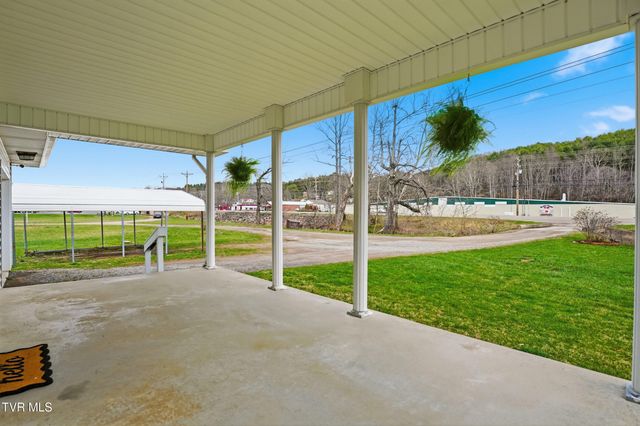 1290 South Shady Street, Mountain City, TN 37683