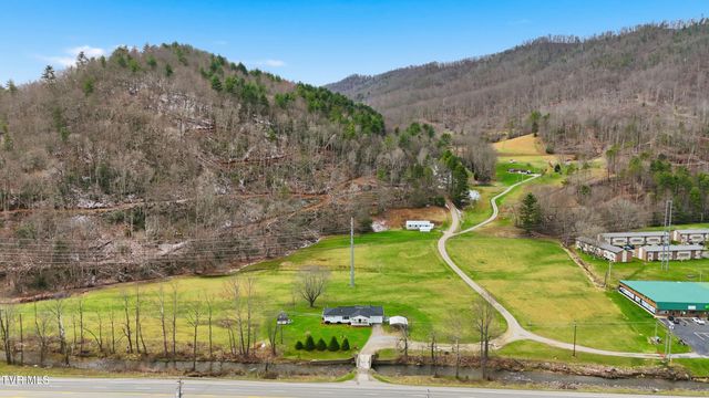 1290 South Shady Street, Mountain City, TN 37683