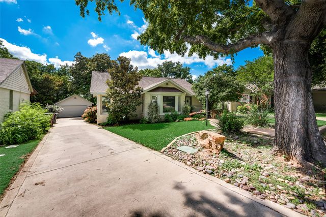 2536 Walsh Court, Fort Worth, TX 76109