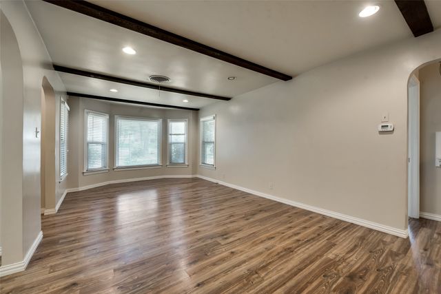 2536 Walsh Court, Fort Worth, TX 76109