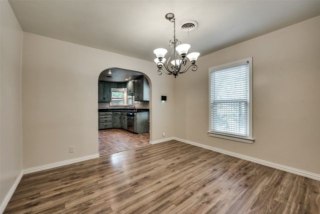 2536 Walsh Court, Fort Worth, TX 76109