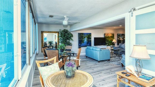 1255 E PEPPERTREE DRIVE 305, Sarasota, FL 34242