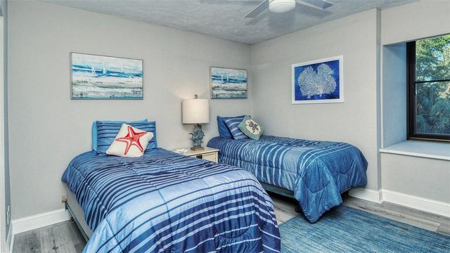 1255 E PEPPERTREE DRIVE 305, Sarasota, FL 34242