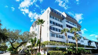 1255 E PEPPERTREE DRIVE 305, Sarasota, FL 34242