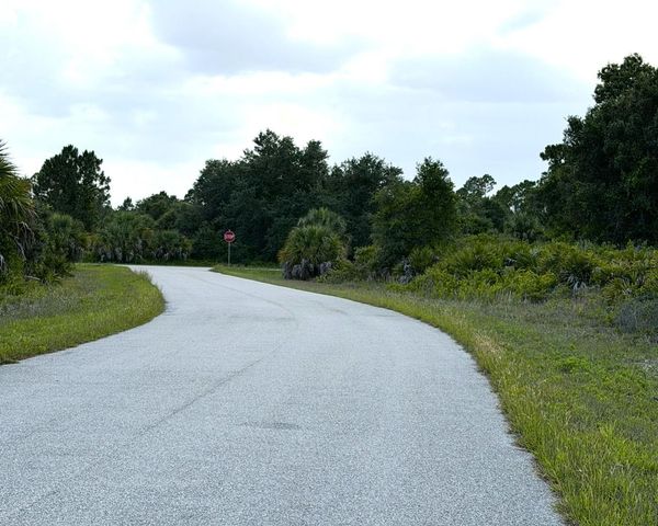MANGROVE AVENUE, North Port, FL 34288