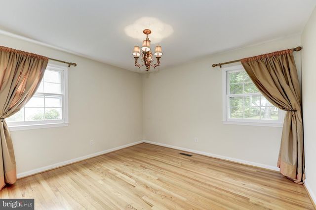11733 AMBLESIDE DR, Potomac, MD 20854