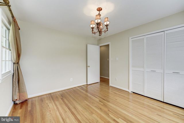 11733 AMBLESIDE DR, Potomac, MD 20854