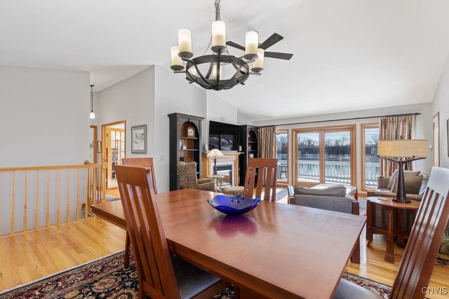 204 Summerhaven Drive South, Manlius, NY 13057