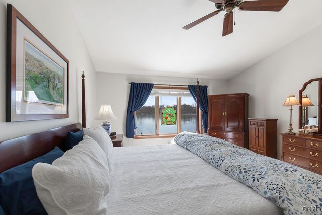 204 Summerhaven Drive South, Manlius, NY 13057