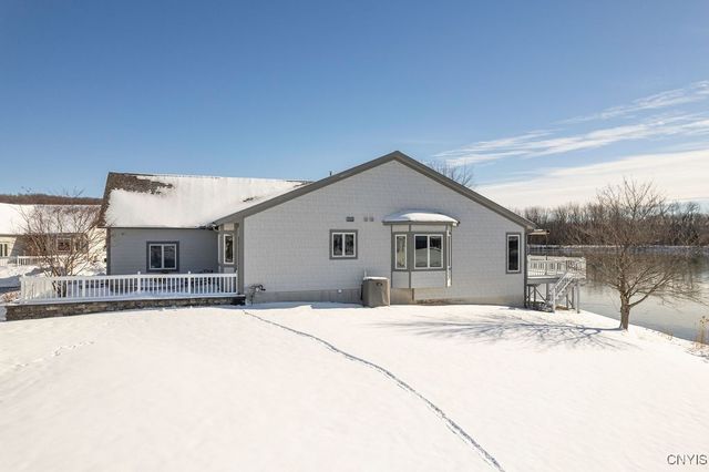 204 Summerhaven Drive South, Manlius, NY 13057