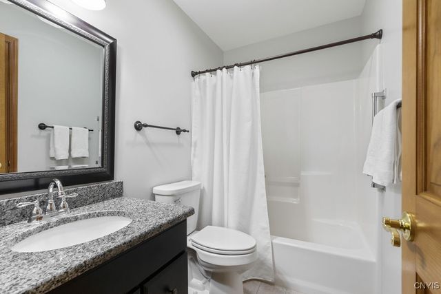 204 Summerhaven Drive South, Manlius, NY 13057