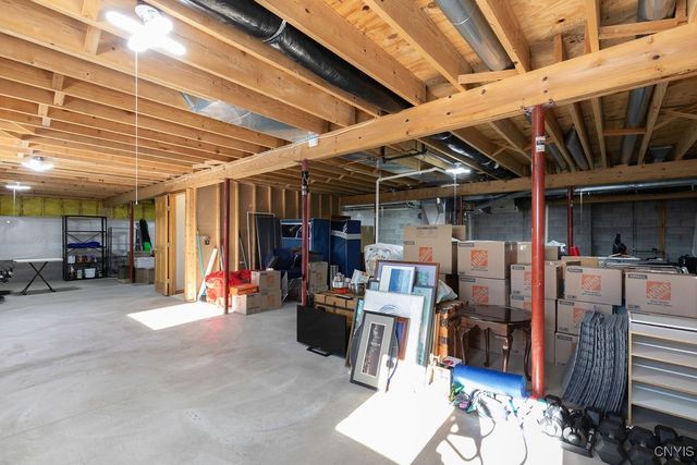 204 Summerhaven Drive South, Manlius, NY 13057