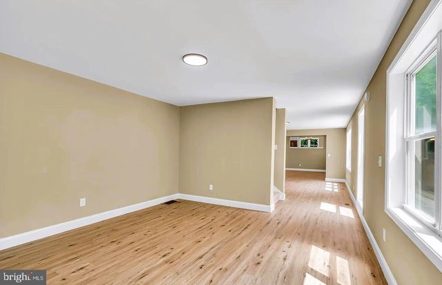 510 PINEHURST RD, Cream Ridge, NJ 08514