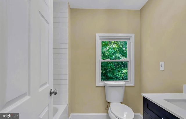 510 PINEHURST RD, Cream Ridge, NJ 08514