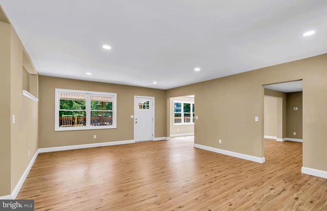 510 PINEHURST RD, Cream Ridge, NJ 08514